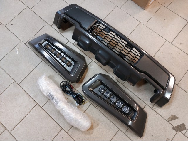 Front Bumper Set (Raptor Style)